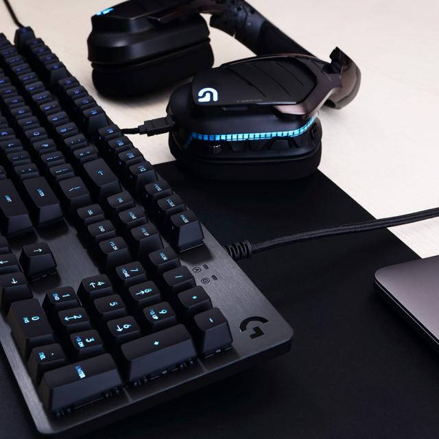 Logitech G513 Carbon
