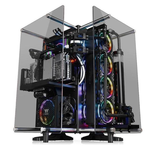 Thermaltake Core P90 Tempered Glass Edition с цена 155.45 EUR - Gplay.bg